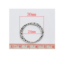 Load image into Gallery viewer, 20pcs - 30mm, hammered, alloy, lead free, textured, closed, links, connector, ring, dangle, pendant, earring, component, charm, jewelry, DIY