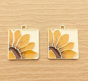 4pcs - 20x18mm, enamel, sunflower, yellow, orange, brown, square, charm, gold, pendant, hammered, jewelry making, finding